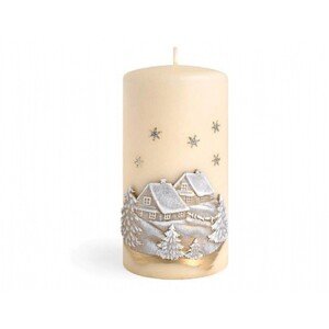 Artman Candles Vianočná sviečka CHALÚPKY V ZIME valec béžová pr. 7 x 14 cm